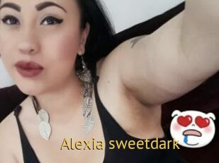 Alexia_sweetdark