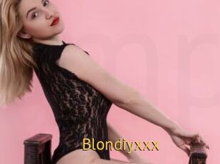 Blondiyxxx