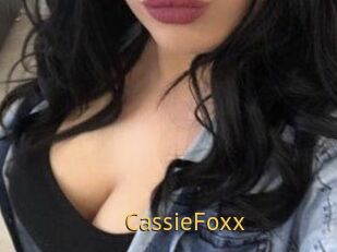 Cassie_Foxx