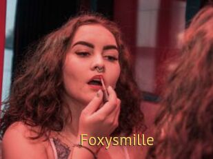 Foxysmille