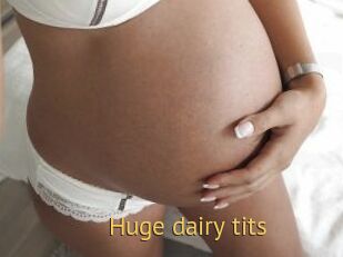 Huge_dairy_tits