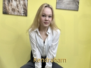 kendraharn Smilin Pussy