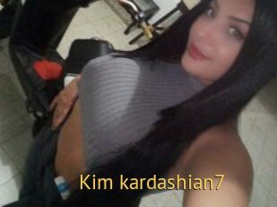 Kim_kardashian7