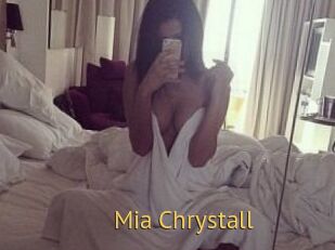 Mia_Chrystall