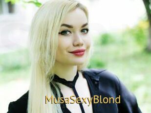 MusaSexyBlond