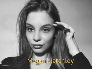 meganblatchley Smilin Pussy