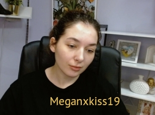 Meganxkiss19