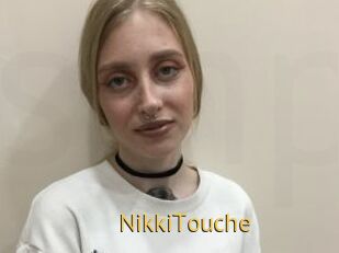 NikkiTouche