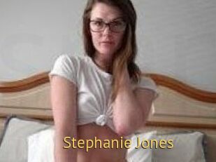 Stephanie_Jones